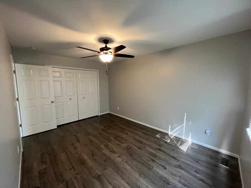 Building Photo - 62181 Arlington Cir