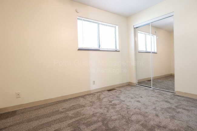 Building Photo - 3029 S 68th Ct