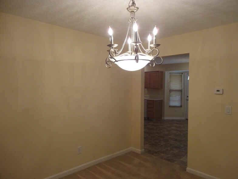 Building Photo - 8510 Ethan Ct