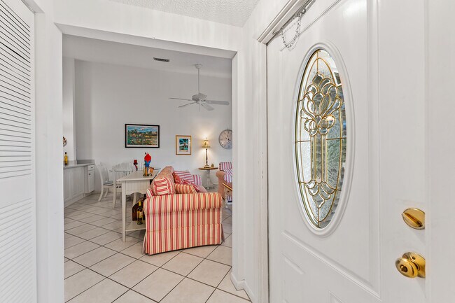 Building Photo - 1801 S US Hwy 1