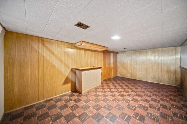 Building Photo - 1565 Garywood Ave