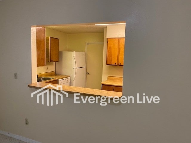 Building Photo - 102 Pembroke Ct