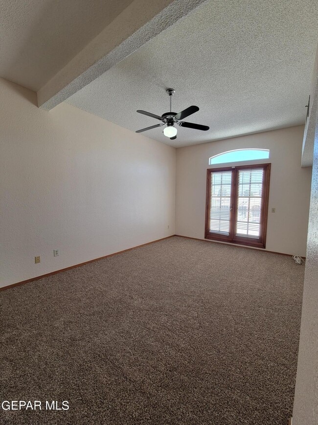 Building Photo - 6920 Imperial Ridge Dr