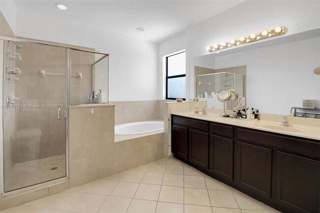 Building Photo - 22760 SW 105th Ave