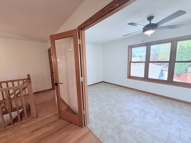 Building Photo - Fully Remodeled Luxury Home with Exceptional Space and Style!!