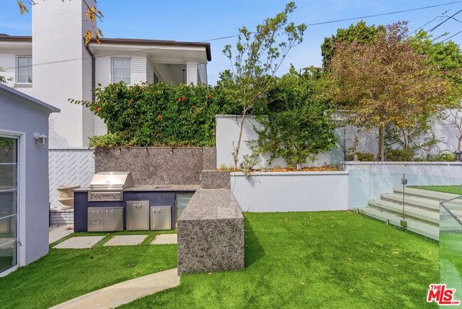 Building Photo - 1532 Glendon Ave