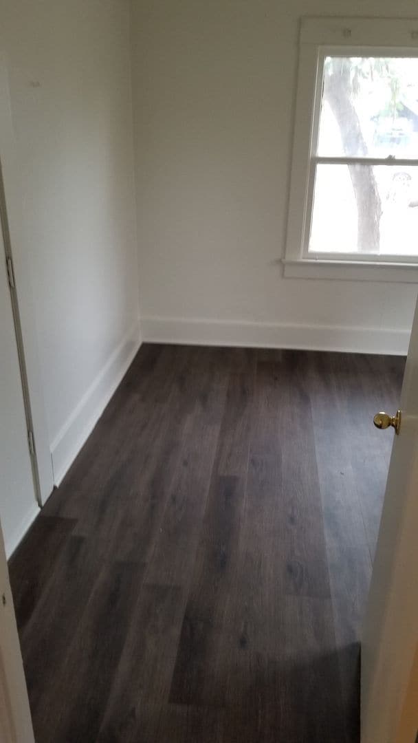 Building Photo - Call Today!