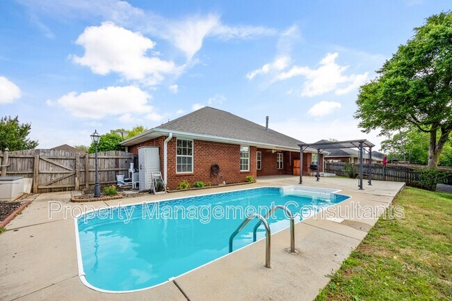 Building Photo - 125 Coldsprings Dr