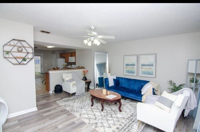 Building Photo - 4016 Cody Dr