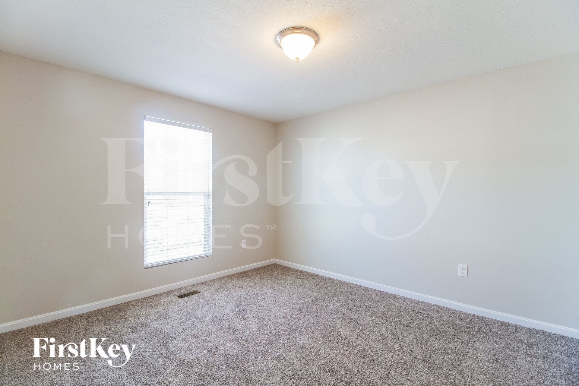 Building Photo - 2131 Picketside Dr