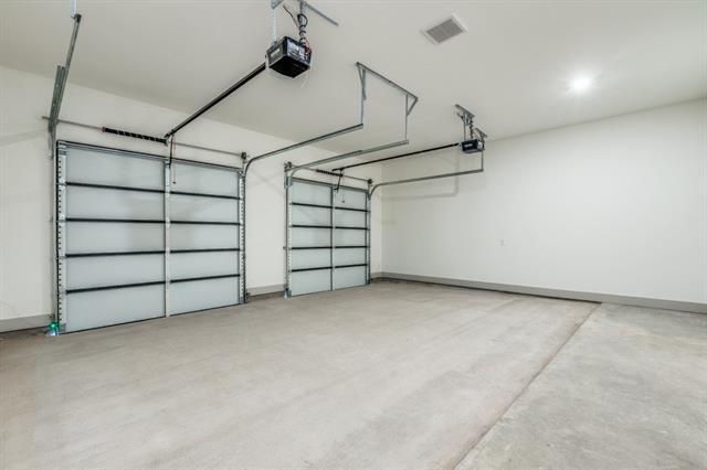 Building Photo - 5008 Soaring St