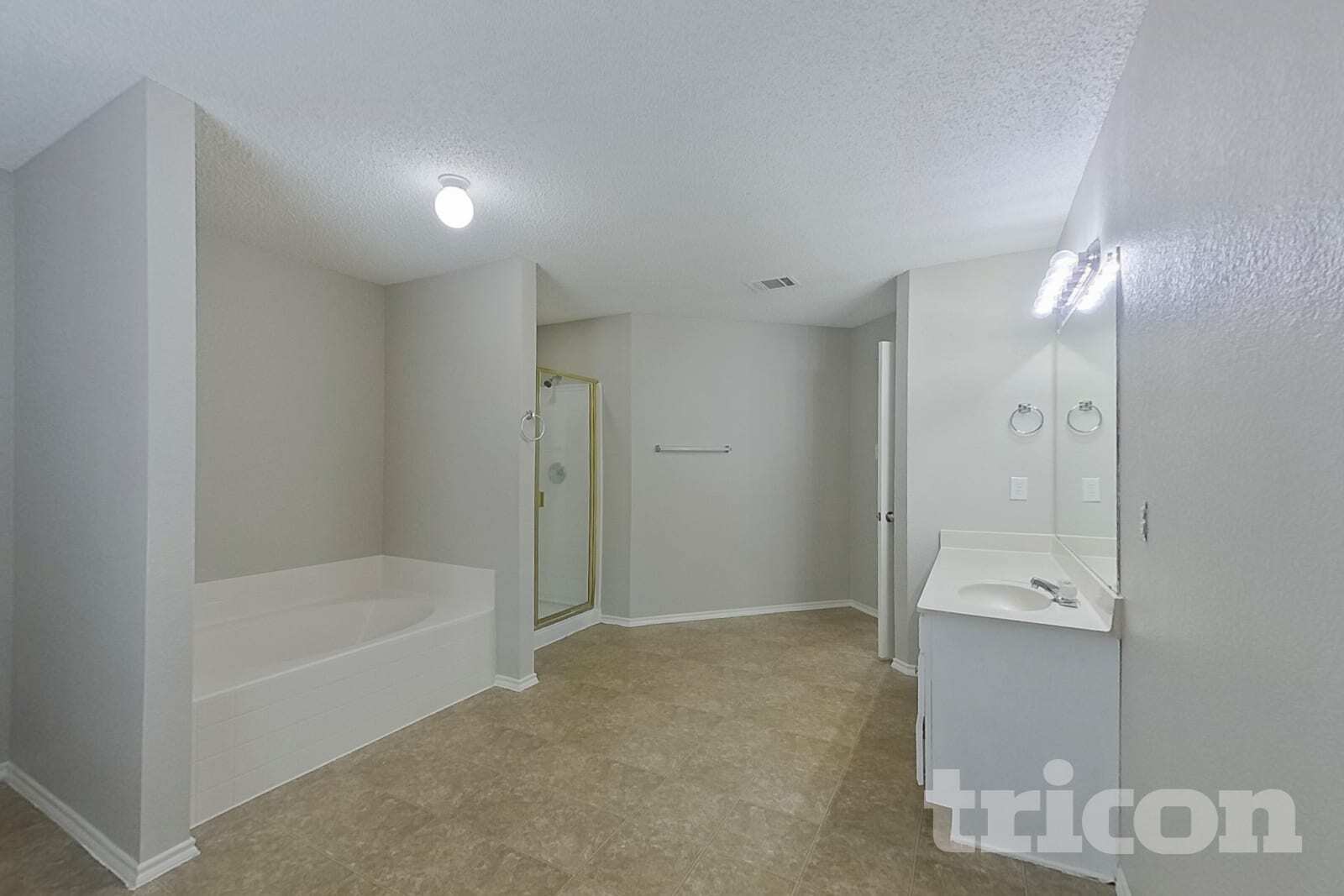 Building Photo - 6209 Winnebago Ct