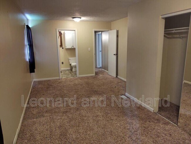 Building Photo - 17372 Leatherwood Rd