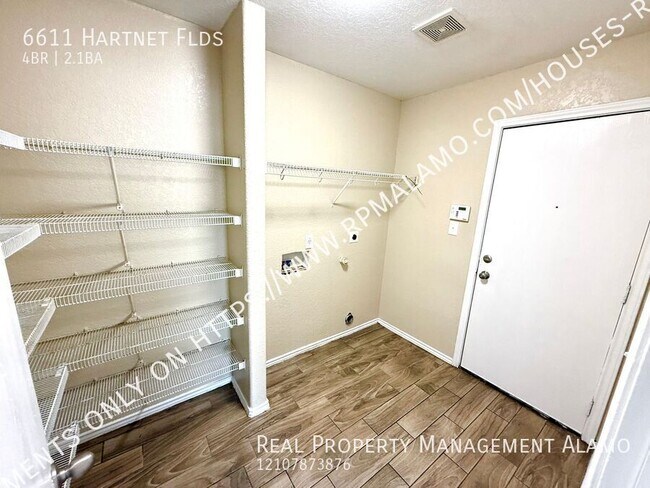 Building Photo - 6611 Hartnet Fields