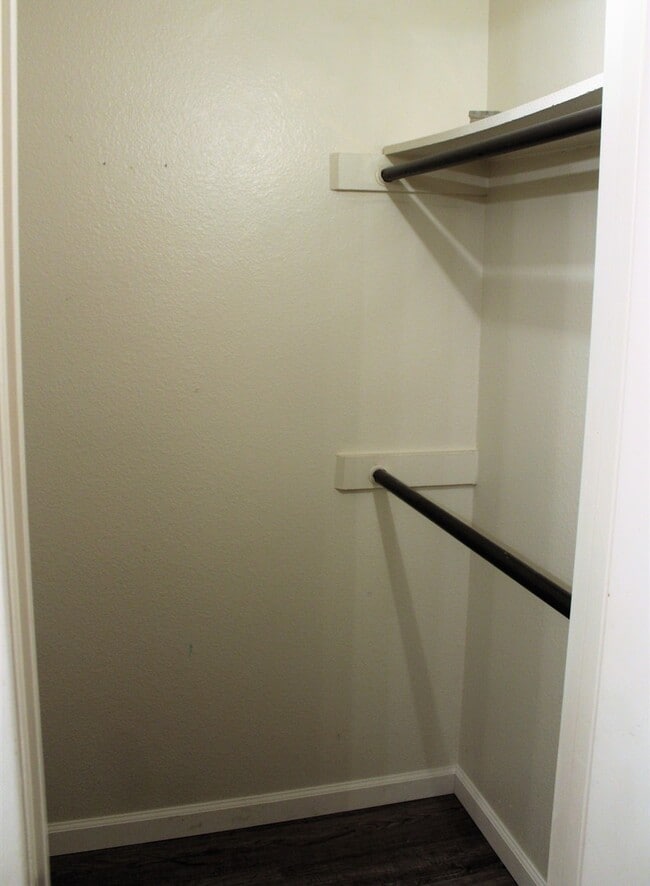 Building Photo - Studio Located in Monaco South Scottsdale Condominiums