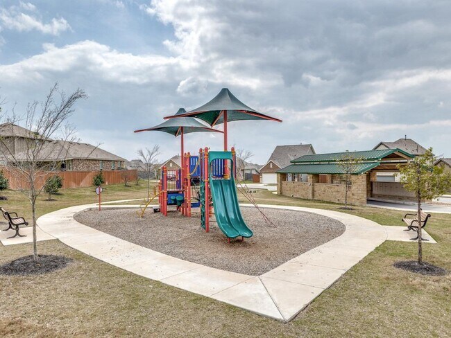 Building Photo - 281 Satsuma Dr