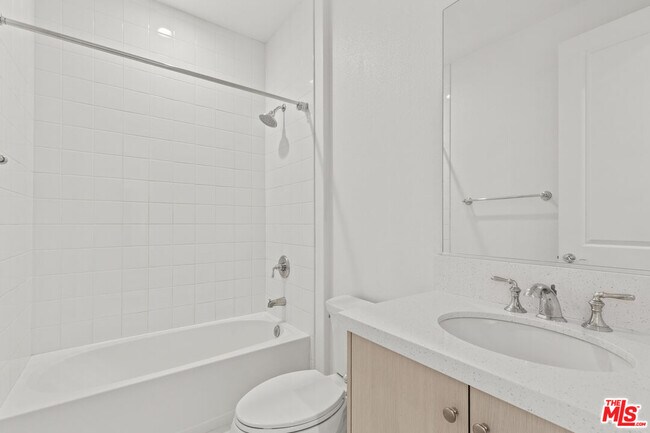 Building Photo - 20723 Deer Grass Ct