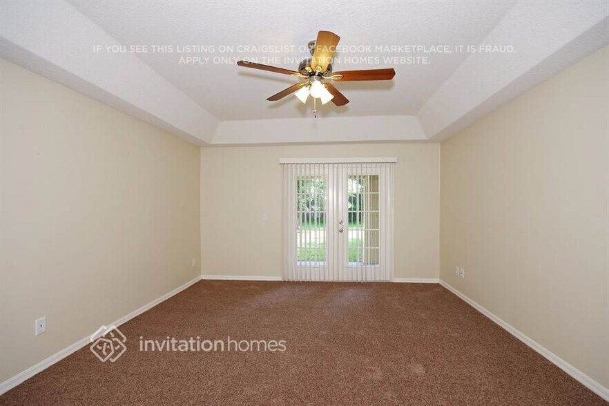 Building Photo - 1571 Parkglen Cir
