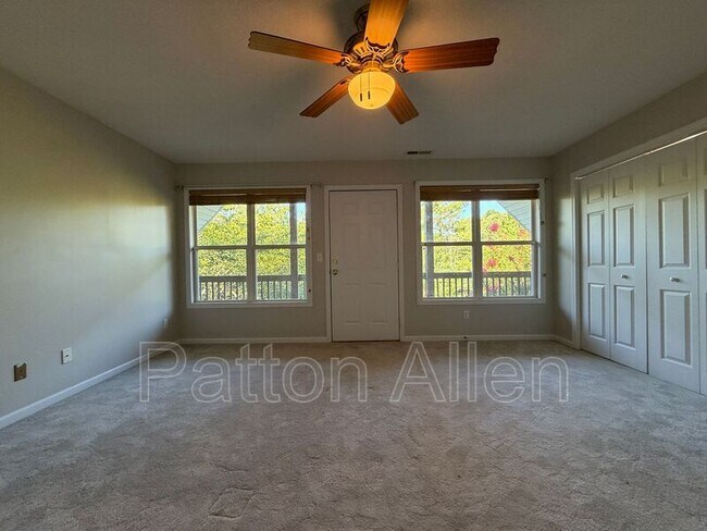 Building Photo - 59 Kelly Field Dr