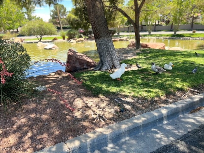 Building Photo - 2805 Willow Wind