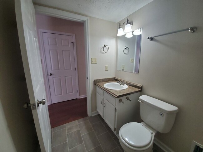 Building Photo - 7886 Uriah Dr