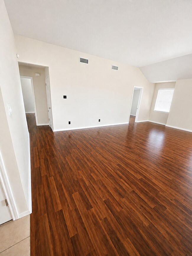 Building Photo - AVAILABLE MID JUNE; APPLY TODAY ON OUR WEBSITE