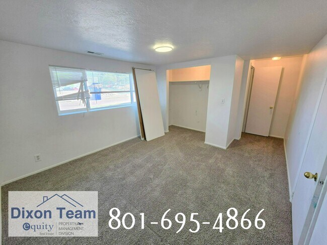Building Photo - 2868 S 625 W