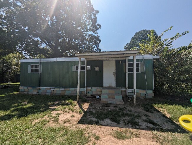 Primary Photo - 2 Bed/1 Bath Mobile Home in Batesville