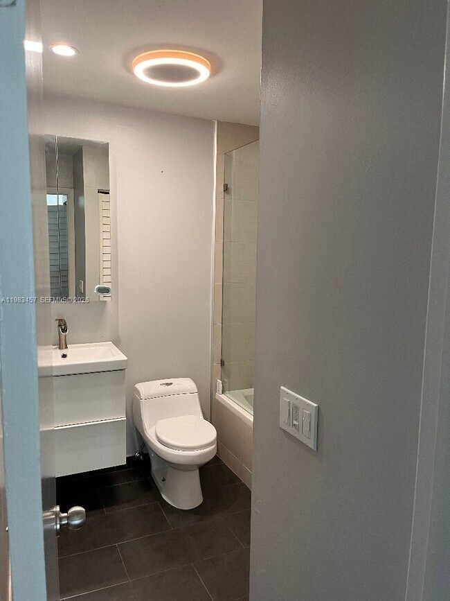 Building Photo - 11712 SW 13th St