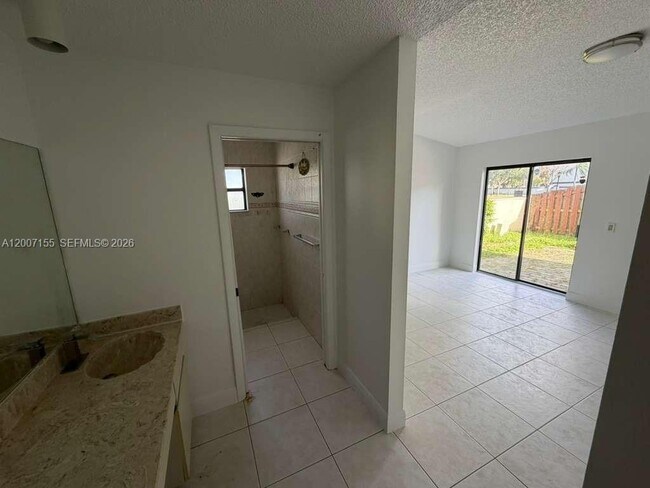 Building Photo - 17317 NW 63rd Ave