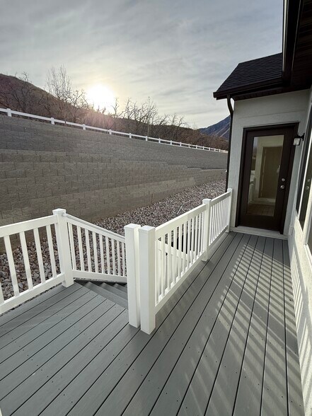 Building Photo - 4805 S Heartwood Rd