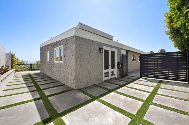 Building Photo - 1560 Sunset Ridge Dr