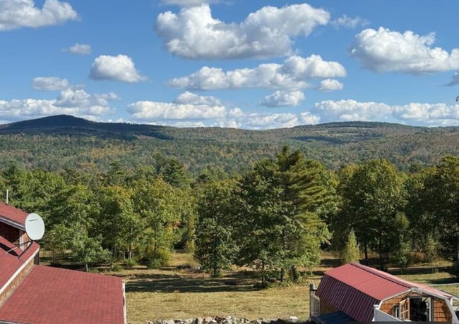 Building Photo - The Eagles Nest