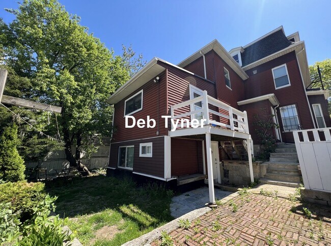 Building Photo - 63 Walden St