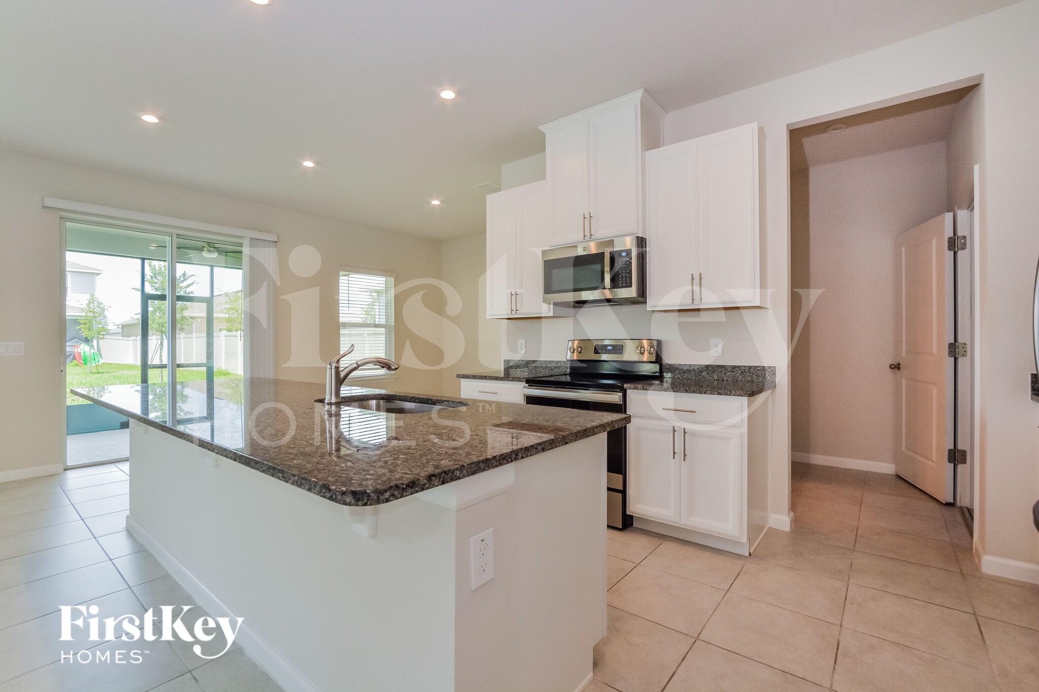 Building Photo - 3598 Lazy River Ter