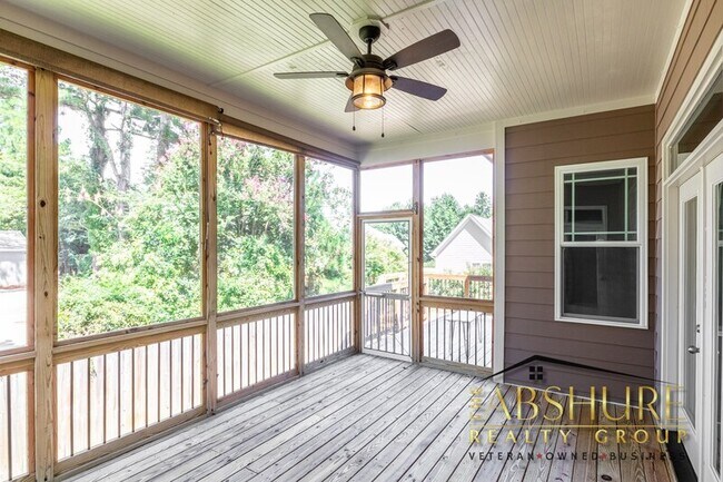 Building Photo - 109 Buck Johnson St