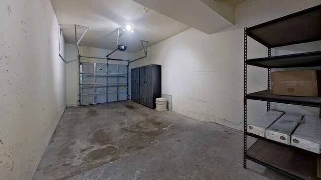 Building Photo - Stunning 2Bedroom Condo at VIlla San Marco!