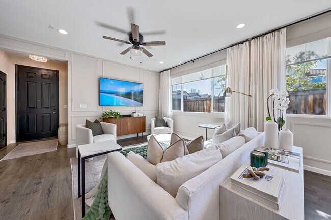 Building Photo - Designer Upgrades & Custom Touches in This...