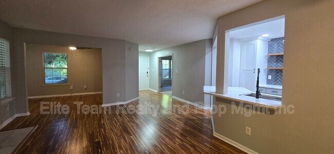 Building Photo - 6039 Gray Gate Ln