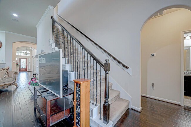 Building Photo - 4527 Cinco Forest Trail