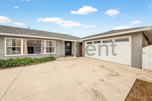 Building Photo - 6150 Coke Ave