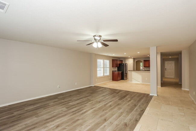 Building Photo - 10501 Winding Passage Way