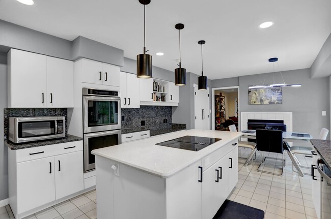 Building Photo - An Unbelievable Rental Opportunity – Grand...