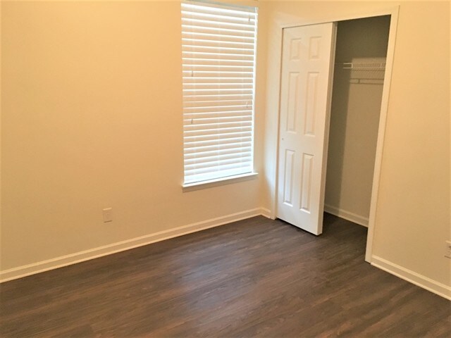 Building Photo - 4622 Glendas Meadow Dr