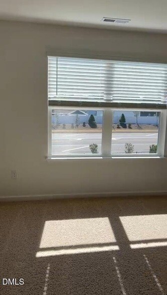 Building Photo - 852 Bullhorn Dr