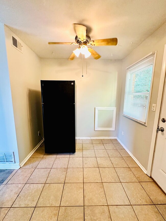 Building Photo - Updated three bedroom ranch in Okolona now...