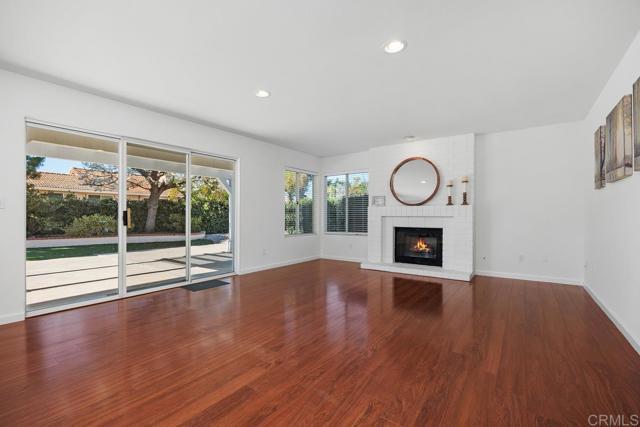 Building Photo - 1922 Sunlight Ct