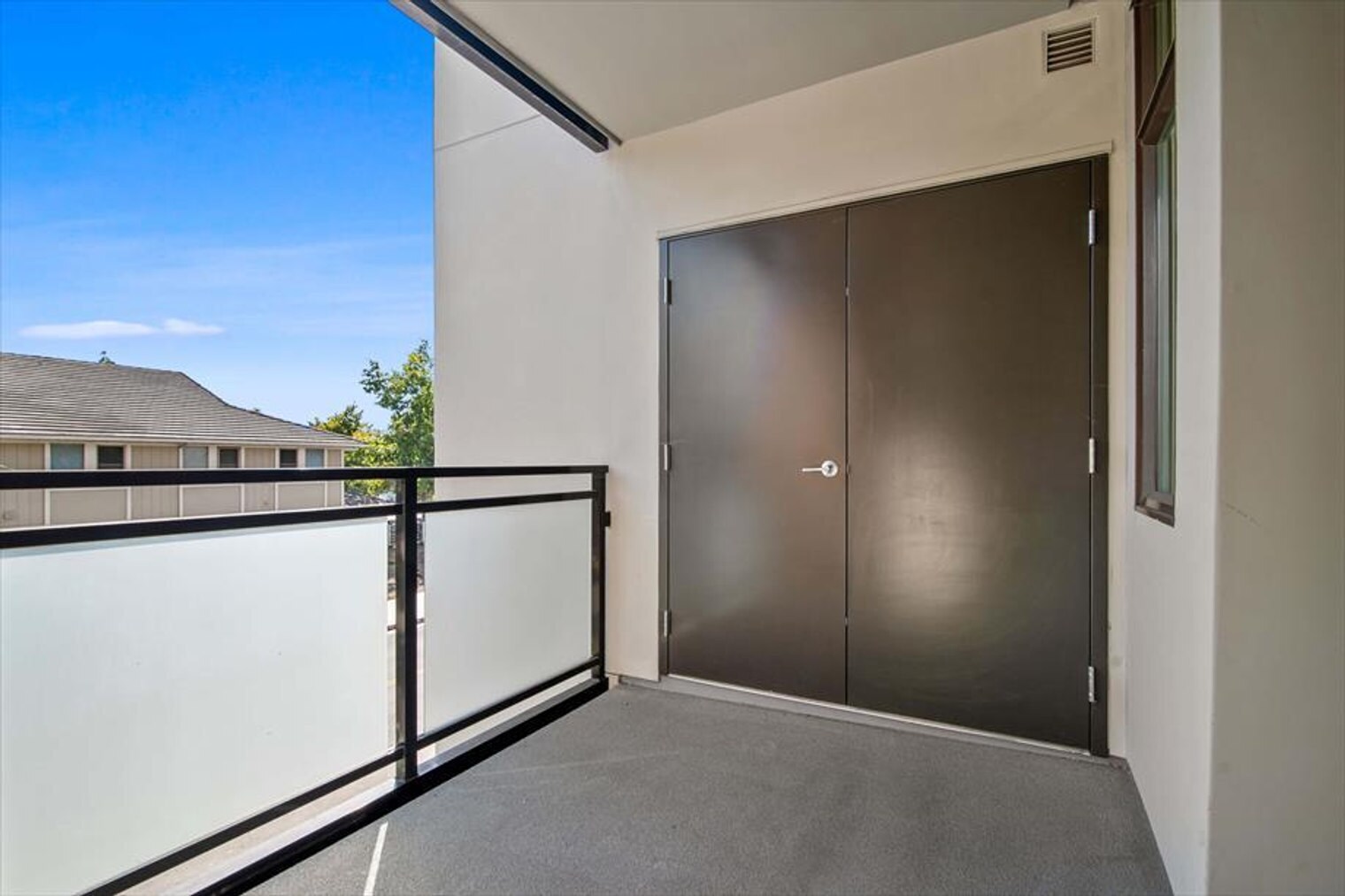 Building Photo - 1734 W El Camino Real