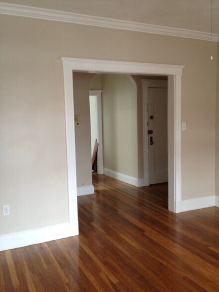 Building Photo - 339 S Huntington Ave