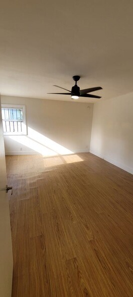 Building Photo - 12219 Ocean Park Blvd